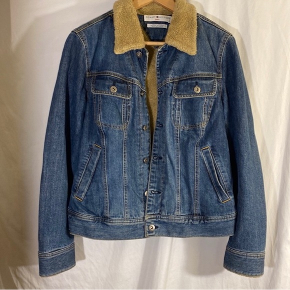 Tommy Hilfiger woman’s jean jacket size L - Picture 2 of 5